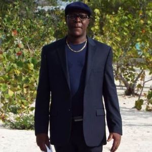 Meet your Posher, Jamie